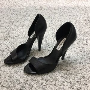 Steve Madden 4.5” Peep Toe Heels